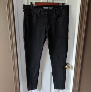 5 Pocket, Low-Rise Jegging